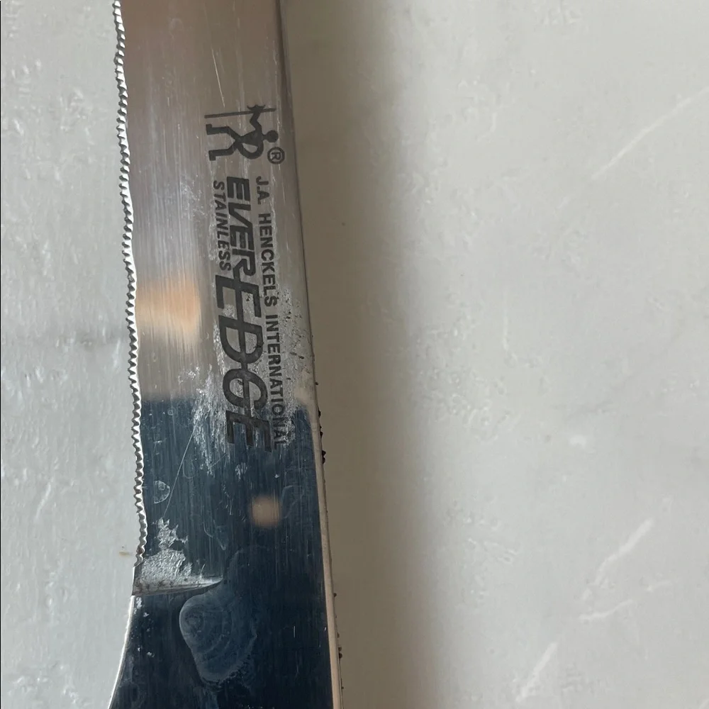 J.A. Henckels International Ever edge Fillet & Flint Stainless Vanadium Knives